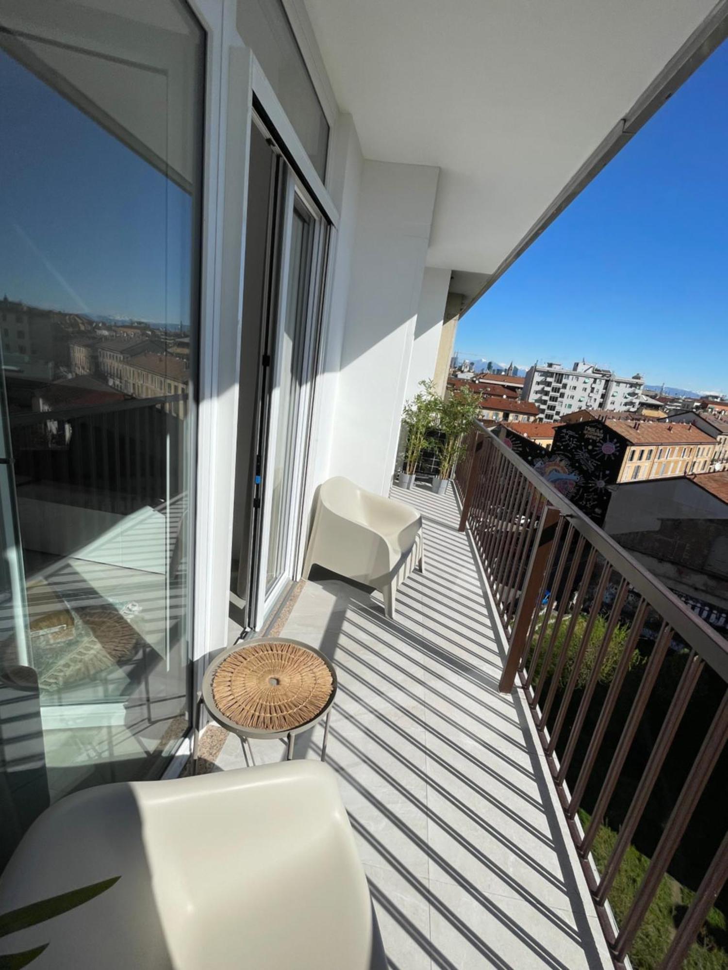 Apartment New 2 Bedroom In Navigli With A Great View! *