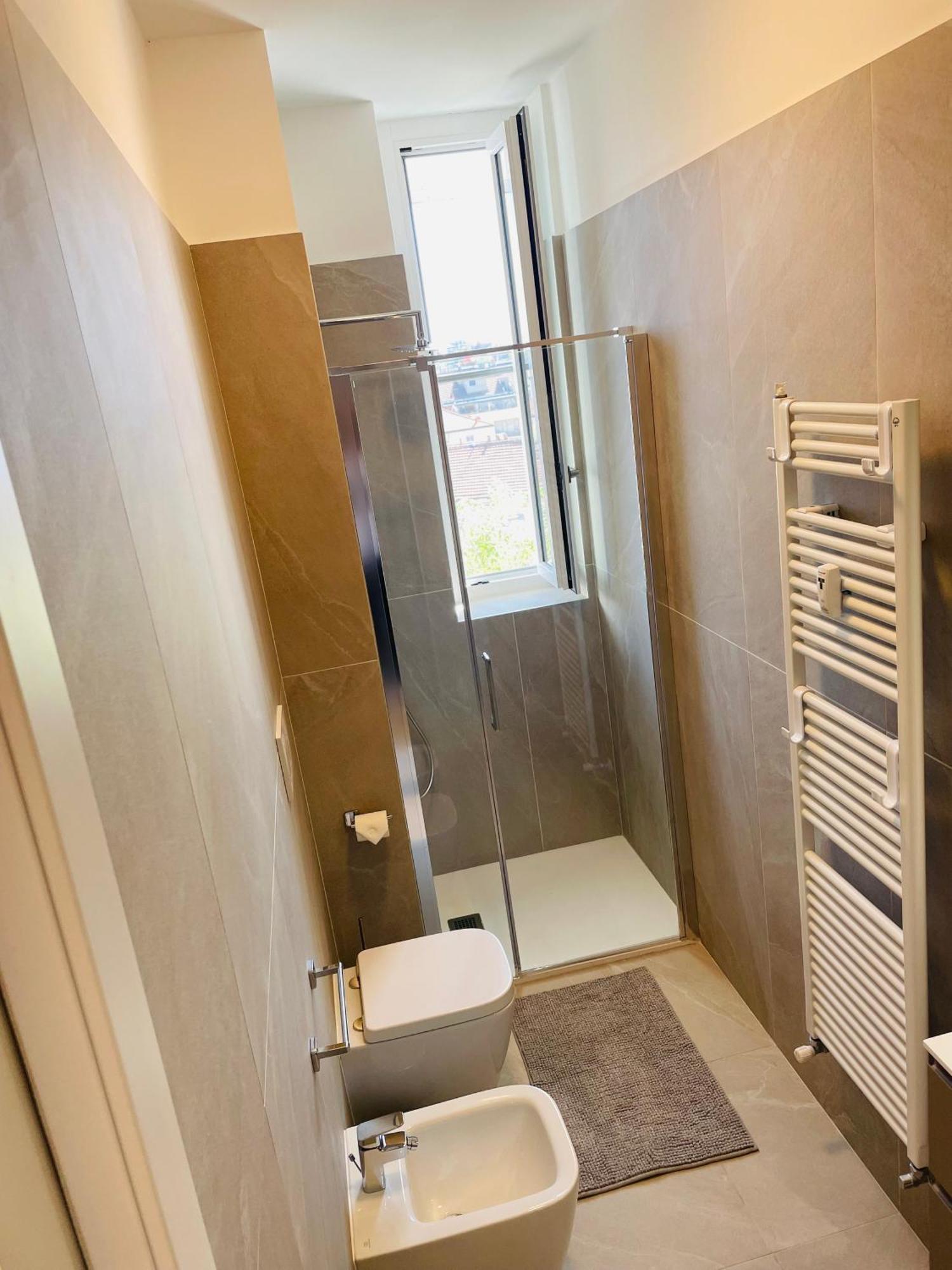 New 2 Bedroom In Navigli With A Great View! * Mailand